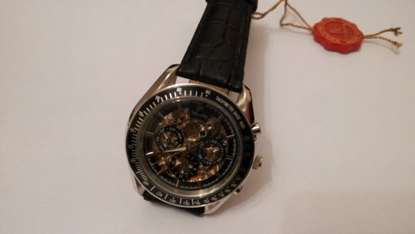 Appearance of IK 98005 Men’s Mechanical Wrist Watch